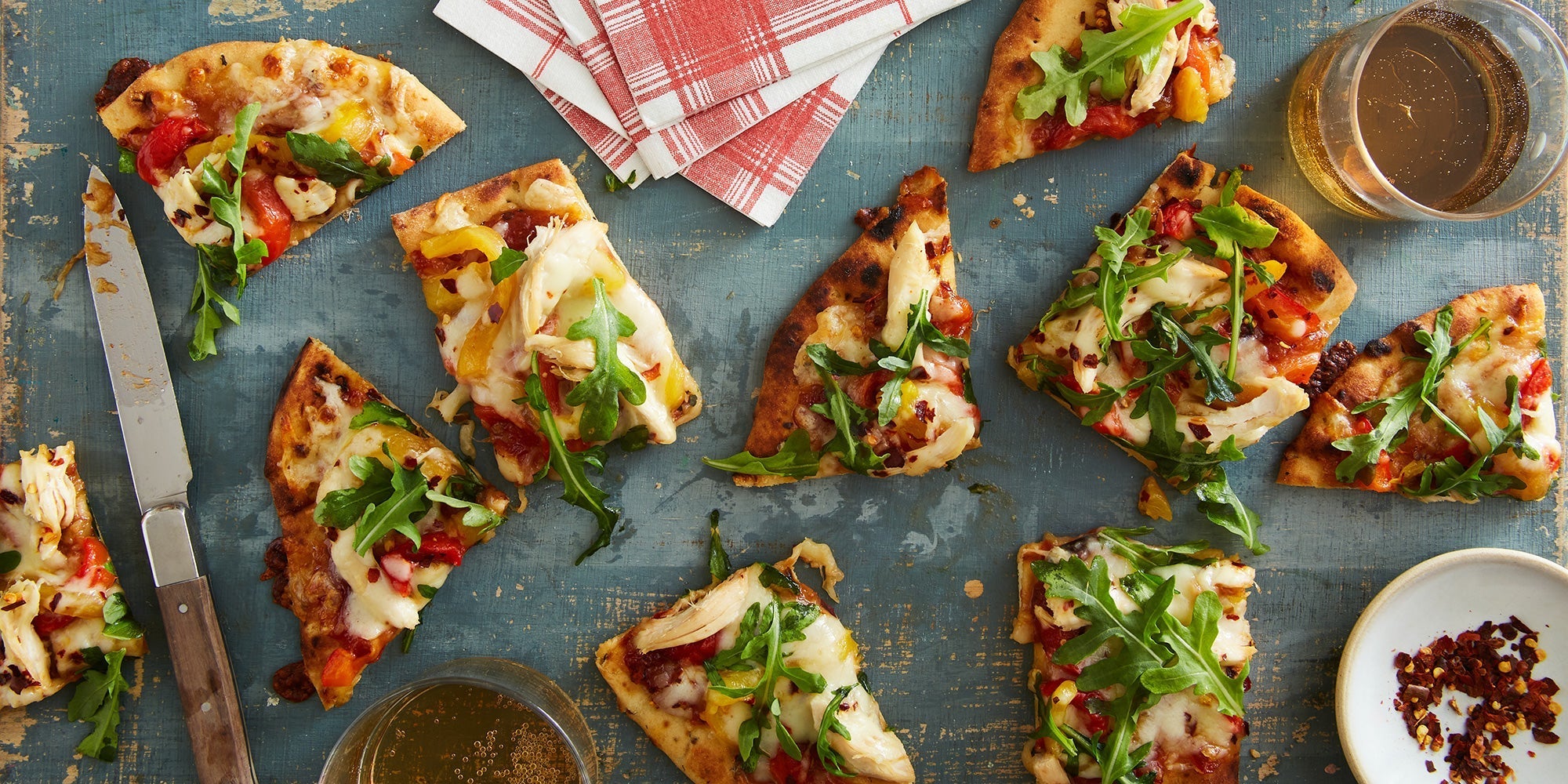 Smoked Chicken and Sweet Pepper Flatbread with Tomato Jam – Woodhill Cottage